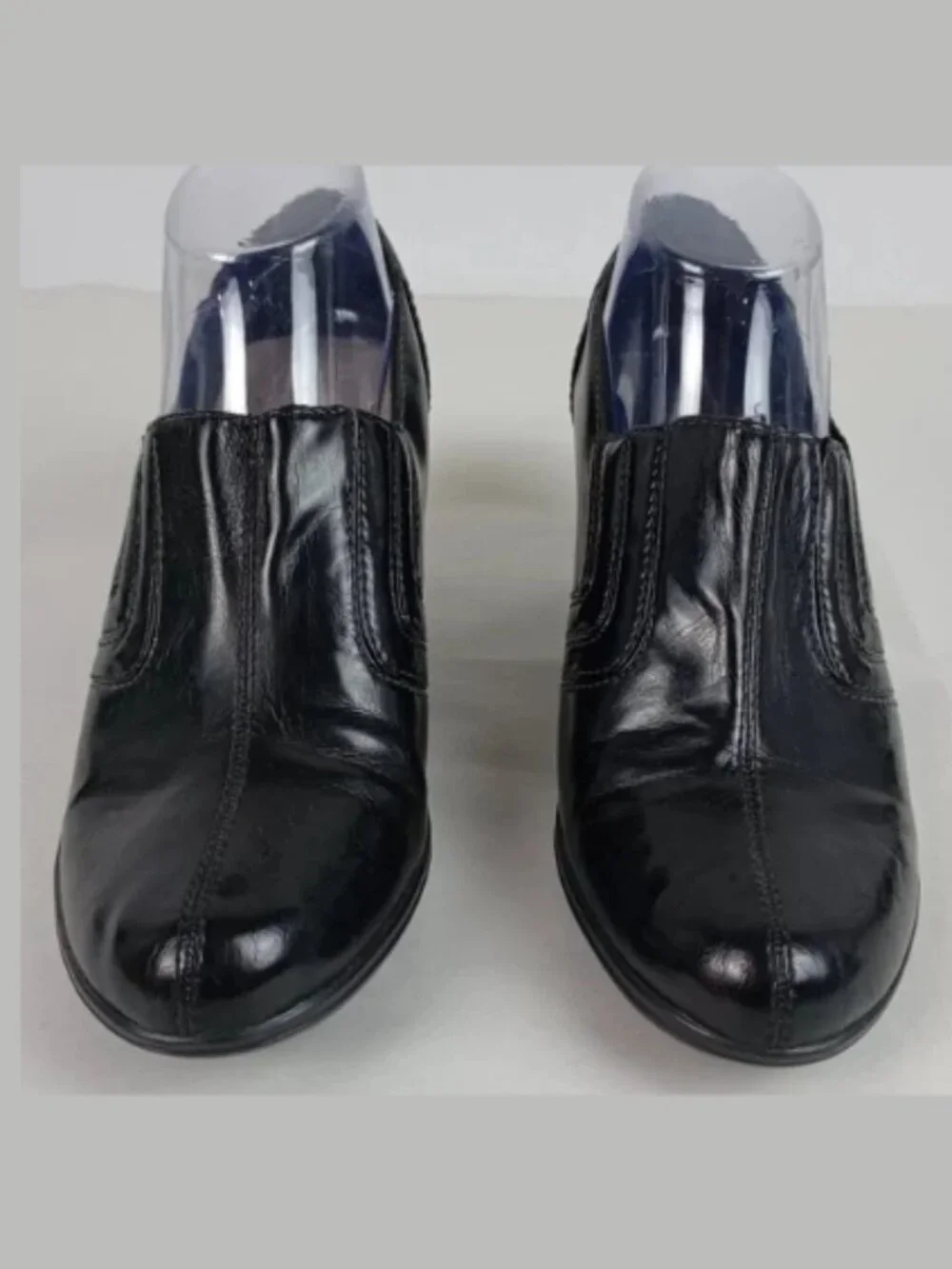 Clarks Womens 8M‎ Black Patent Shootie Slip On Mid Block Heel Shoes